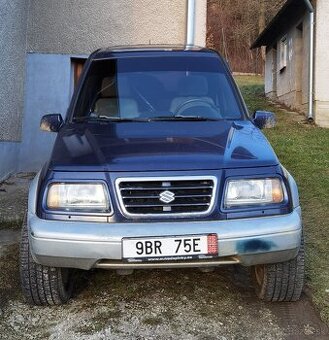 Suzuki Vitara 2.0 V6 - 1