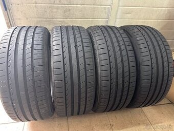 225/45R17 letne