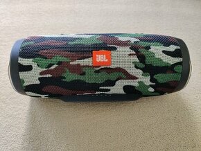 JBL Charge 3 bluetooth reproduktor maskáč nový stav.