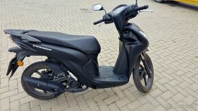 Predám Honda Vision 110 2023, 930km DPH