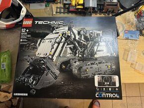 Lego technic 42100 - 1