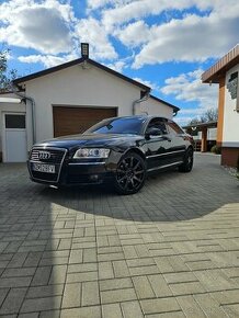 Audi A8 - 1