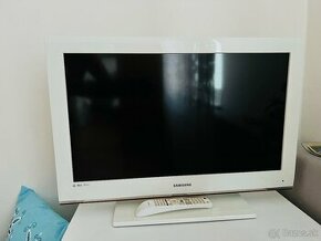 LCD Samsung 82cm - 1