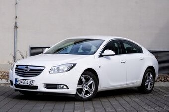 Opel Insignia 2.0 CDTI 160k Cosmo - 1