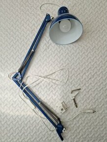 Predam stolovu lampu IKEA TERTIAL - 2 kusy (modra + biela)