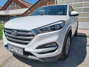 Hyundai Tucson - 1