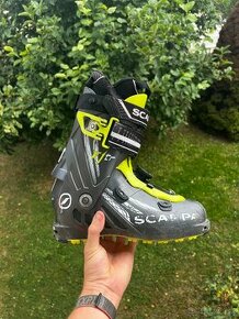 Skialpinistické lyziarky Scarpa F1 tr 42 / 270