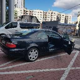 MERCEDES BENZ CLK 200 W208 ROK VYROBY 2001 PLNOPOJAZDNY