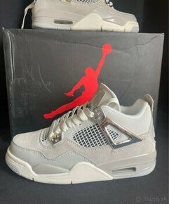 Nike Air Jordan 4 Frozen moments nové 38