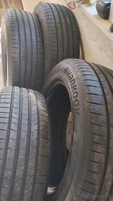 235/55R18