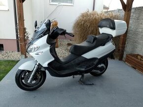 Piaggio x9 500i