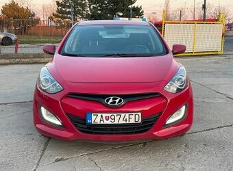 Hyundai i30 1.6i MPI DOHC CVVT Comfort A/T - 1