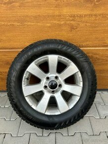 Pneu 215/65 r16 nove