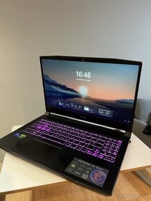 Notebook RTX4070