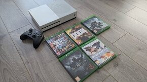 XBOX ONE S 1TB + hry