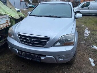 Rozpredam na Nahradne diely Kia Sorento 2,5 Crdi