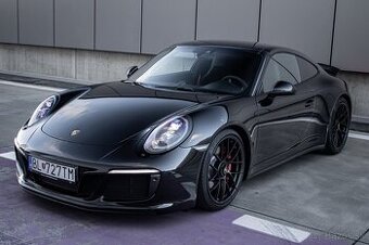 Porsche 911 Carrera GTS Coupé