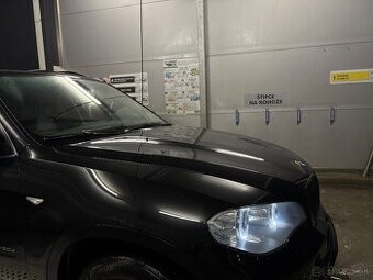 Bmw x5 2010 - 1