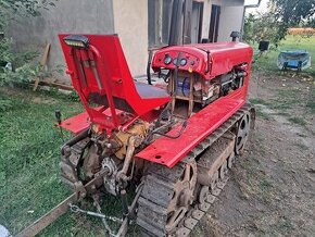 ZNÍŽENÁ CENA Bolgar tl-45, pásový traktor + náradie