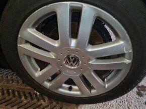 VW elektróny 5x112 R17, zimná sada - 1