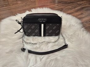 kabelka Guess crossbody