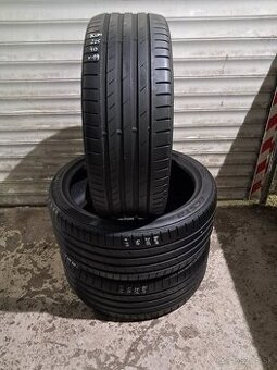 Kumho letné 225/40/R19