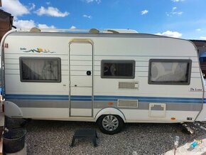 Predam karavan hobby 450 de luxe