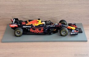 Max Verstappen (RB16B) 1:18 VC Emilia-Romagna 2021