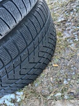 Pirelli scorpion 285/40 R20 zimné pneumatiky