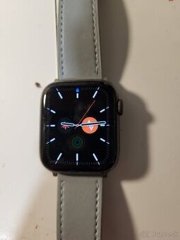 Apple watch series 5