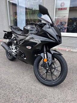 YAMAHA YZF- R125 2025