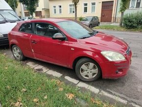 KIA ceed hybrid benzín /plyn