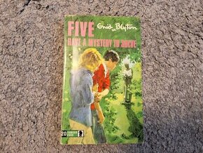 Five have a mystery to solve - Enid Blyton