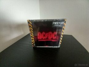 AC/DC POWER UP BOX ORIGINAL ZABALENY za super cenu