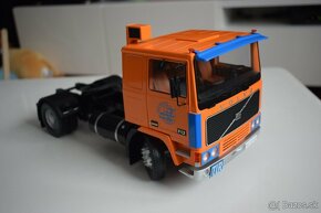 1:18 Volvo F12 Truck Deutrans year 1977