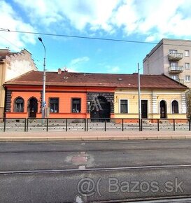 OBCHODNÉ PRIESTORY NA KOMENSKÉHO ULICI, KOŠICE CENTRUM