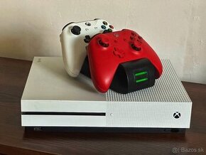 Xbox One S 500gb + 2x joystick (AKTUÁLNE)