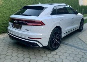 Audi Q8 50TDI Quattro S-Line - 1