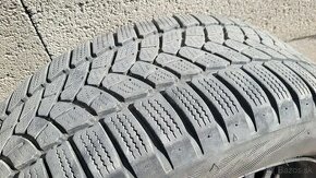 Predam 4ks zimne pneu 205/55  R16 na diskoch