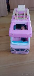 Barbie karavan