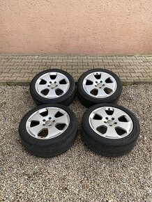 Audi r17 5x112 letné 235/45