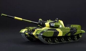 Tank T-62M 1:43