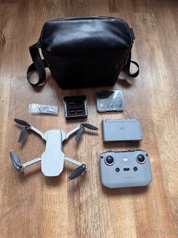 DJI Mini 2 Fly More Combo – výborný stav, málo používaný