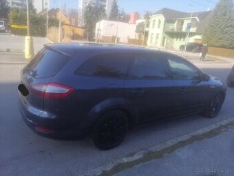 Ford mondeo