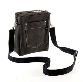 Pánska crossbody taška OSKAR čierna – z prateľného papiera - 1