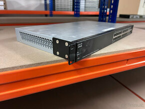 Cisco SF300-24PP - 1