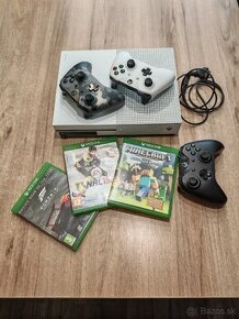 Xbox one s + ovládače + hry