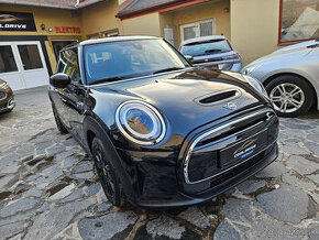 Mini Cooper S SE Electric 32.6 KWH  len 5600KM