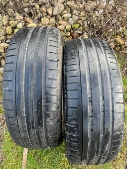 235/60 R18 Nokian letne pneu