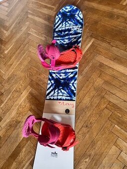 Snowboard Roxy 146 s viazaním Burton Set